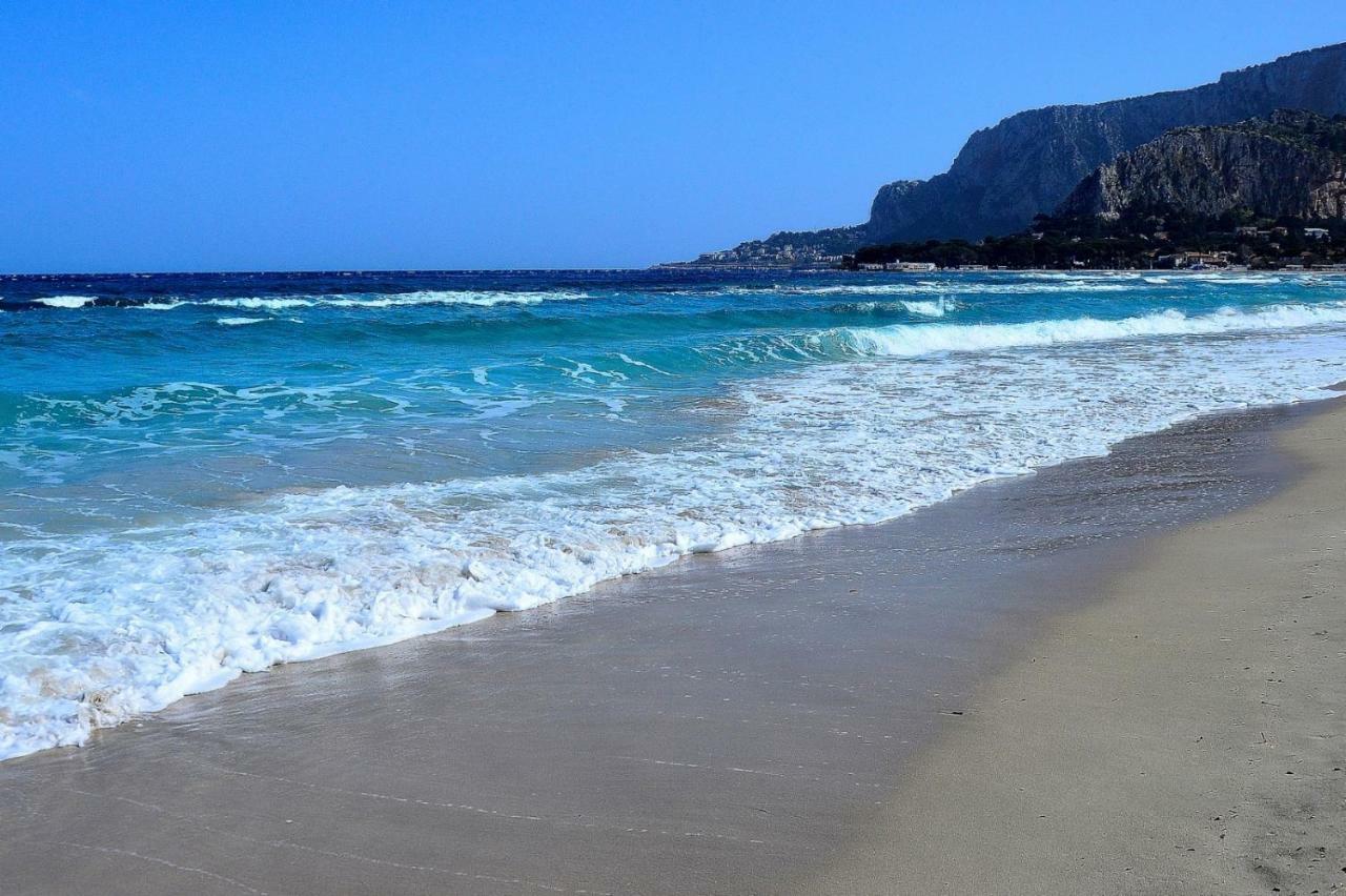 Apartamento Monolocale I Delfini Mondello Exterior foto